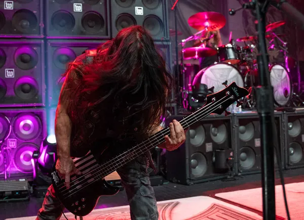 Black Label Society Detroit Fillmore, Michigan 'da 11-14-2021' de Detroit Chapter 'da sahne almaktadır.