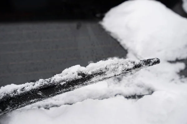 Limpiaparabrisas Congela Con Hielo Nieve Después Una Fuerte Caída Nieve —  Fotos de Stock