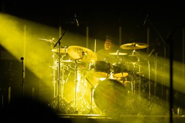 Kızı Royal Oak Music Theater 'da sahne alır. Royal Oak, Michigan' da. Özel konuk Tremonti ve Lyell ile birlikte.