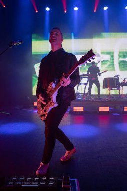 Papa Roach, Detroit, Michigan 'daki Fillmore' da 3-17-2022 'de özel konuklar Hollywood Zombi ve Kötü Kurtlar' la sahne alacak.