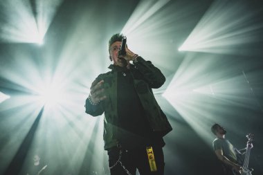 Papa Roach, Detroit, Michigan 'daki Fillmore' da 3-17-2022 'de özel konuklar Hollywood Zombi ve Kötü Kurtlar' la sahne alacak.