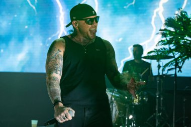 Hollywood Zombileri, 3-17-2022 'de Papa Roach ve Bad Wolves' a özel konuk olarak Fillmore Detroit 'te sahne alacak.