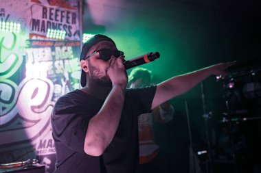 Redd 23 Nisan 2022 'de Livonia, Michigan' daki Astronomicon 5 'te sahne almaktadır.