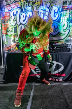 Redd 23 Nisan 2022 'de Livonia, Michigan' daki Astronomicon 5 'te sahne almaktadır.