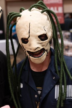 Astronomi 5, 23 Nisan 2022 'de Livonia, Michigan' daki Burton Malikanesi 'nde.