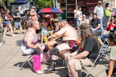 Lucha Libre Pro Wreslting, 26 Haziran 2022 'deki Michigan Taco Festivali' nde canlı performans sergiliyor.