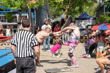 Lucha Libre Pro Wreslting, 26 Haziran 2022 'deki Michigan Taco Festivali' nde canlı performans sergiliyor.