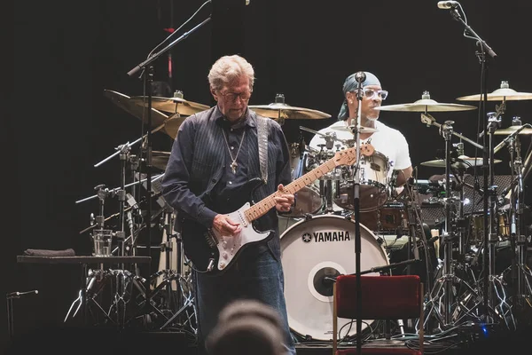 Eric Clapton Apresenta Com Convidado Especial Jimmie Vaughan Little Caesar — Fotografia de Stock