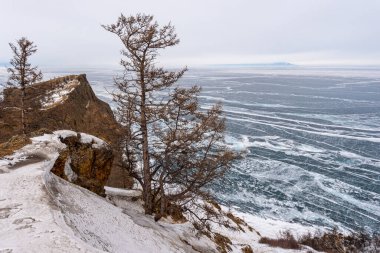Baykal Gölü 'nün heyecan verici manzarası