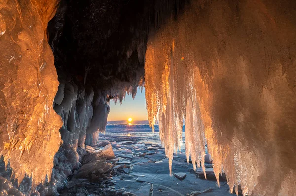 Cueva Hielo Del Lago Baikal Alrededores —  Fotos de Stock