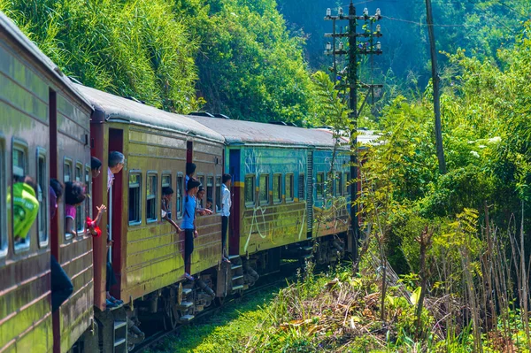 Der Blick Auf Die Eisenbahn Sri Lanka — Stockfoto