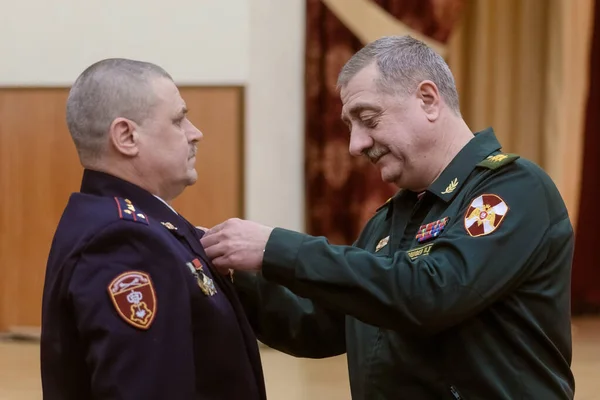 Moskwa Rosja 2019 Centrala Centralnego Dystryktu Gwardii Rosyjskiej Pogratulowała Żołnierzom — Zdjęcie stockowe