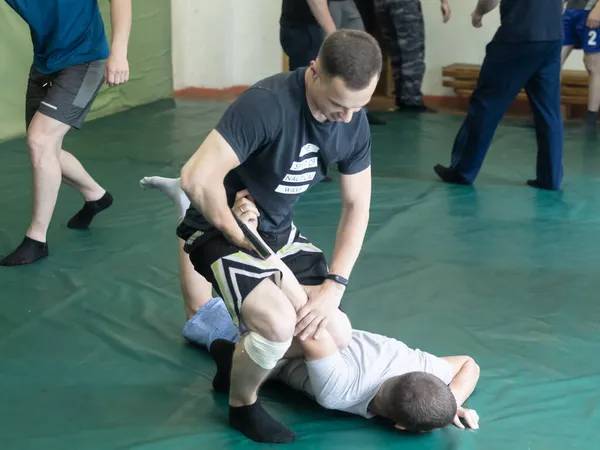 Moskova, Rusya - 30.05.2019: Moskova 'daki Zaitsev Özel Güvenlik Eğitim Merkezi' nde en iyi gözaltı gruplarının eğitici ve yöntembilimsel bir toplantısı düzenlendi.