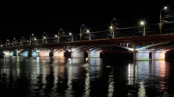 Csernavszkij Híd Voronyezsi Víztározó Felett Őszi Éjszakában — Stock Fotó