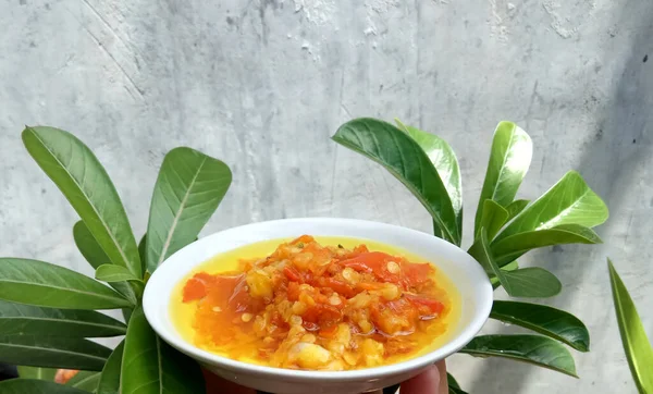 Sambal Matang Oder Traditionelle Chilisoße Aus Indonesien Grob Zerkleinert Und — Stockfoto