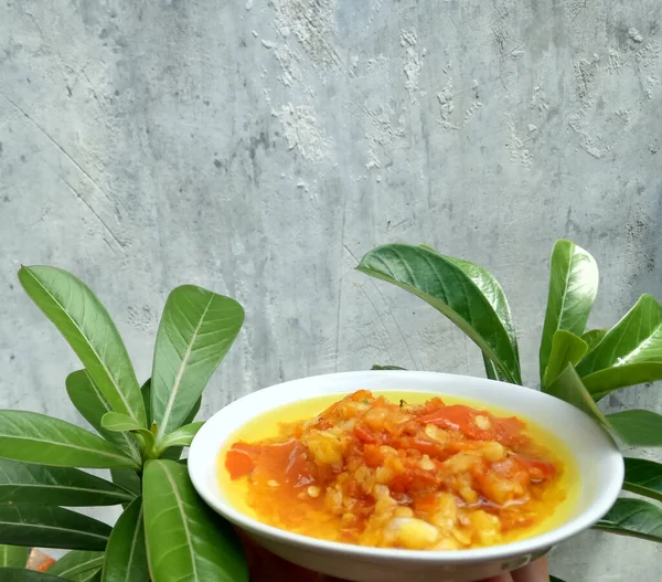 Sambal Matang Traditionele Chilisaus Uit Indonesië Grof Geplet Gekookt Met — Stockfoto