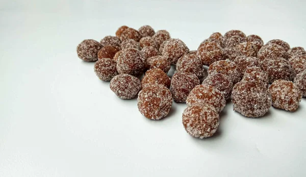 达马林德糖果 用罗望子糊制成并涂有糖的糖醋糖果 — 图库照片