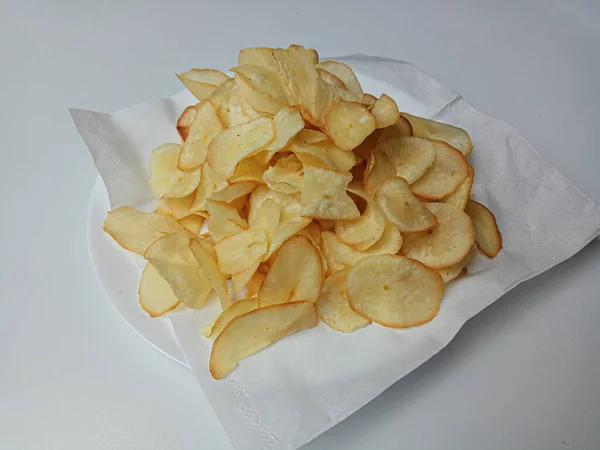 Tapioca Chips Cassava Chips Deep Fried Cassava Root Isolated White — Stock Photo, Image