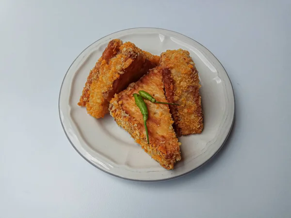 Biscoitos Fritos Preenchidos Por Ragu Lanche Vegetariano Popular Indonésia Isolado — Fotografia de Stock