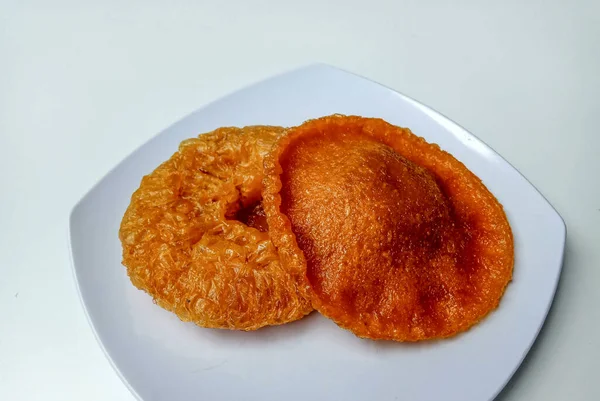 Dos Trozos Pastel Bowsprit Kue Cucur Torta Tradicional Indonesia Hecha — Foto de Stock