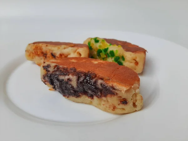 Pukis Est Une Crêpe Traditionnelle Indonésienne Avec Diverses Garnitures Sur — Photo