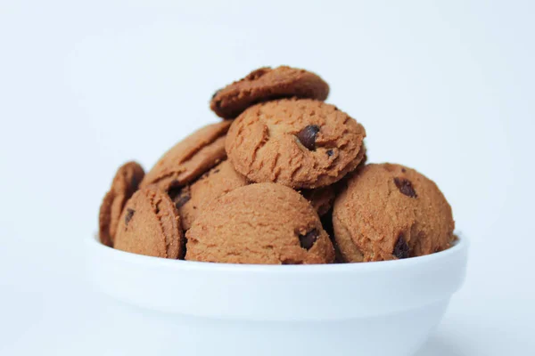 Chocolate Chip Cookies White Bowl Isolated White Background — Stock Photo, Image