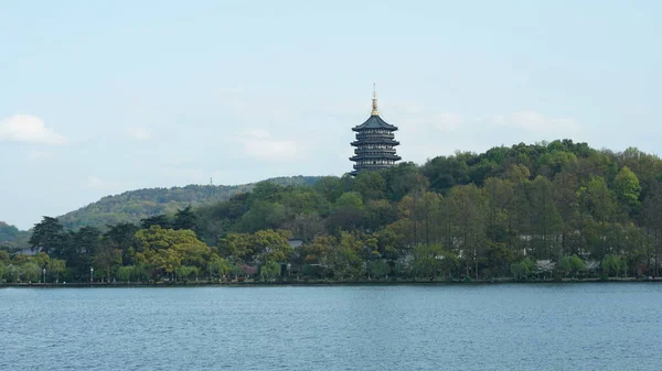 Beautiful Lake Landscapes Hangzhou City China Spring Peaceful Lake Fresh — Stockfoto