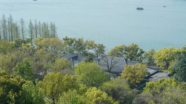 Beautiful Lake Landscapes Hangzhou City China Spring Peaceful Lake Fresh — Fotografia de Stock