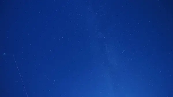 Вид Темное Ночное Небо Фоне Доильного Зала — стоковое фото