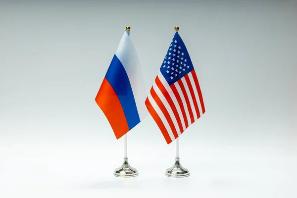 Staatsvlaggen Van Rusland Een Lichte Achtergrond — Stockfoto