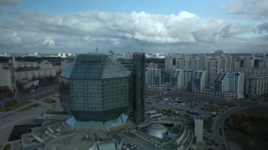 Belarus Devlet Kütüphanesi. Ana evrensel bilimsel kütüphane. Hava fotoğrafçılığı.