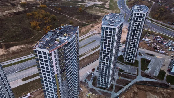 Construcción Modernos Edificios Varios Pisos Construcción Una Nueva Manzana Edificios — Foto de Stock