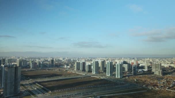 Estaleiro Construção Edifícios Modernos Vários Andares Contra Fundo Céu Azul — Vídeo de Stock