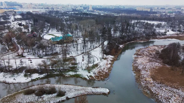 Flying Suburban Park City Blocks Visible Winter Cityscape Aerial Photography — Stok Foto