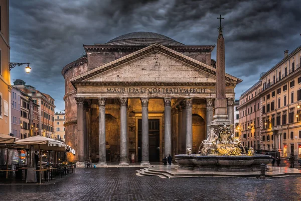 Panthéon Rome Sous Pluie — Photo