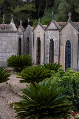 Kiremit çatılı aile panteonları, Pina mezarlığı, Mallorca, Balearic Adaları, İspanya