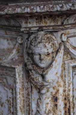 Alfred Corneau 'nun Fransız atölyesi Palma Mezarlığı, Mallorca, Balearic Adaları, İspanya' daki demir cenaze anıtı.