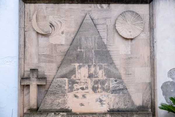 Piramide Maan Zon Als Begrafenissymbolen Ses Salines Cemetery Mallorca Balearen — Stockfoto