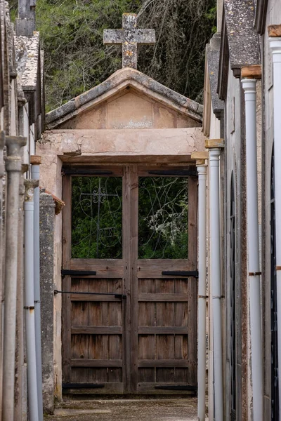 Vecchio Ingresso Cimitero Attraverso Fronti Cimitero Pina Maiorca Isole Baleari — Foto Stock