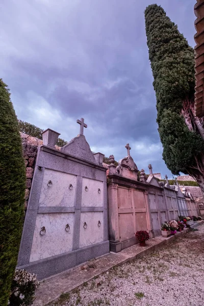 Погребальные Ниши Кладбище Вальдемосса Майорка Балеарские Острова Испания — стоковое фото