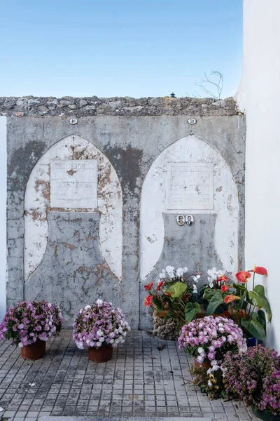 Крест Надгробной Стене Кладбище Maria Salut Майорка Балеарские Острова Испания — стоковое фото