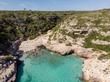 Cala Marmols ve Cape Salines, Santanyi Sahili, Mallorca, İspanya