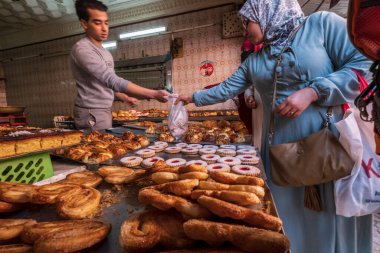 Fırın, çarşı sokağı, Marakeş, Fas, Afrika
