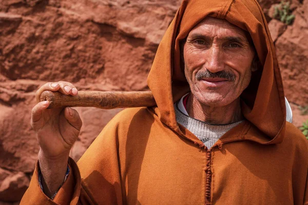 Berber Farmer Hoe Ait Blal Azilal Province Atlas Mountain Range — Photo