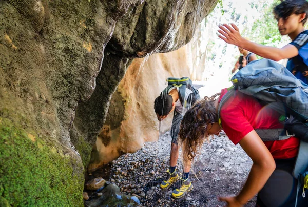 Tatlı su damlaları, Torrent de Pareis, Sa Calobra, Majorca, Balear Adaları, İspanya
