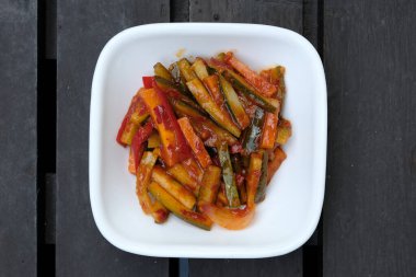 Flatlay, Mübarek bayramında domates pilavı için 