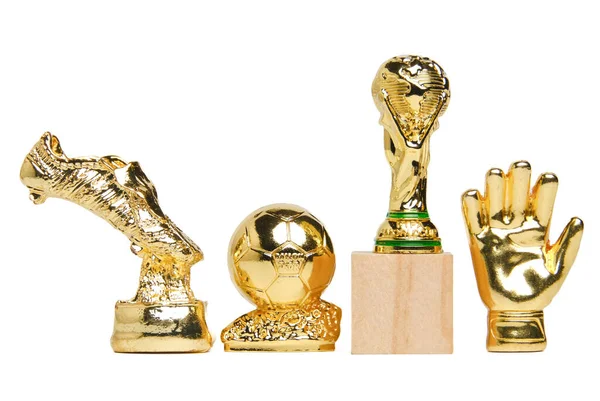 2022年10月 马来西亚吉隆坡 最佳得分手金靴 最佳球员 木块世界杯奖杯和白色背景金手套的缩影 — 图库照片