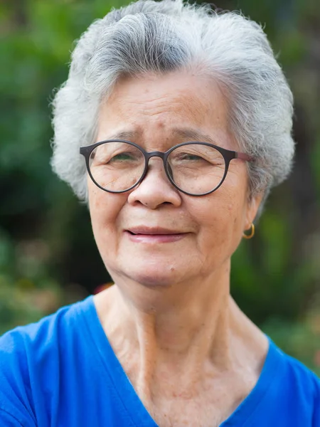Cheerful Senior Woman Short Gray Hair Smiling Looking Camera While — Foto de Stock