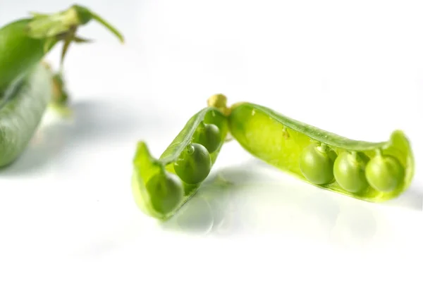 Gousses Pois Sur Fond Blanc Pois Verts Dans Une Gousse — Photo