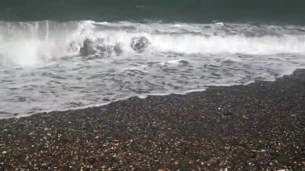 Море Морська Блакитна Хвиля Піною Відчуваю Спокій Прохолодно Розслабляюче Ідея — стокове відео